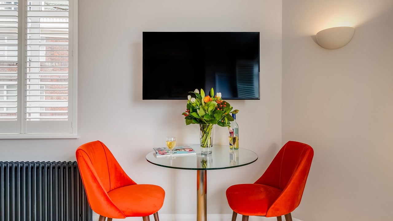 Apartment 627 — city views from the window